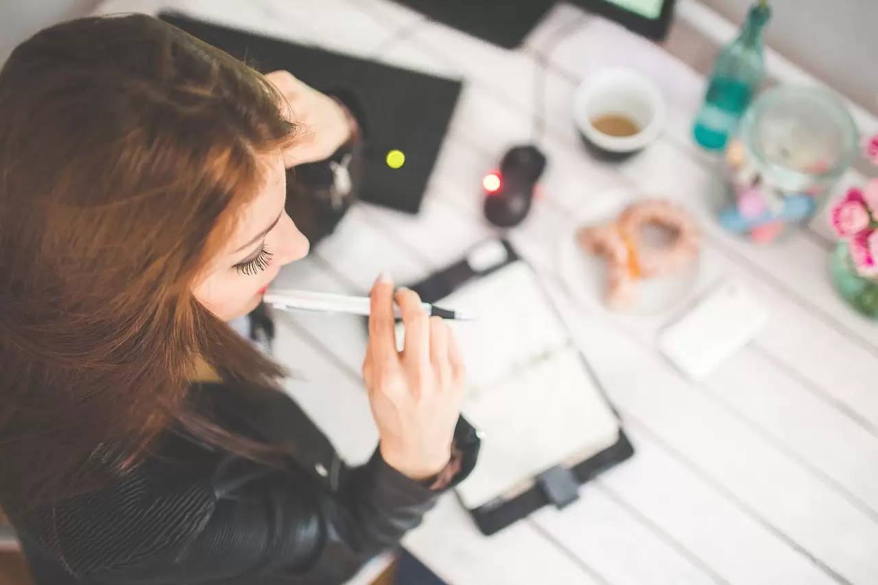 Independent Business Developer – French, Italian & English Speaker